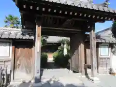 光明寺の山門