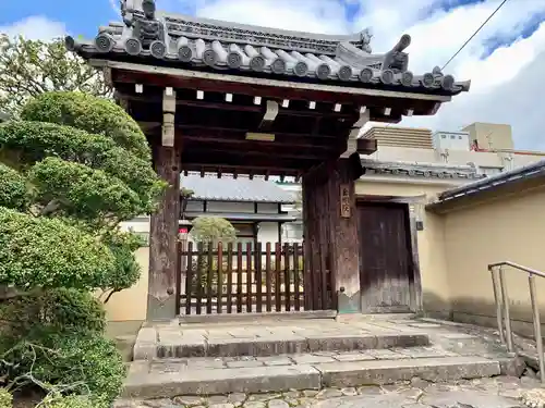 金剛院の山門・神門
