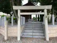 直会神社の鳥居