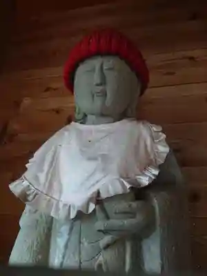 祠（地蔵）の地蔵