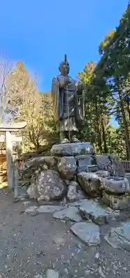 出石寺の{uncategorized: "未分類", other: "その他", undefined: "問題あり", building: "その他建物", grave: "お墓", sacred_gate: "鳥居", guardian: "狛犬", statue: "像", buddha: "仏像", history: "歴史", nature: "自然", garden: "庭園", animal: "動物", pagoda: "塔", temizu: "手水舎", mountain_gate: "山門・神門", sanctuary: "本殿・本堂", subordinate: "末社・摂社", art: "芸術", scenery: "景色", jizo: "地蔵", ema: "絵馬", goshuin: "御朱印", omikuji: "おみくじ", items: "授与品その他", amulet: "お守り", goshuincho: "御朱印帳", eats: "食事", festival: "お祭り", votive_dance: "神楽", shichigosan: "七五三参", wedding: "結婚式", experience: "体験その他", initially: "初詣", around: "周辺", anti_infection: "感染症対策"}