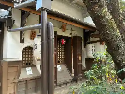 雨宝院の{uncategorized: "未分類", other: "その他", undefined: "問題あり", building: "その他建物", grave: "お墓", sacred_gate: "鳥居", guardian: "狛犬", statue: "像", buddha: "仏像", history: "歴史", nature: "自然", garden: "庭園", animal: "動物", pagoda: "塔", temizu: "手水舎", mountain_gate: "山門・神門", sanctuary: "本殿・本堂", subordinate: "末社・摂社", art: "芸術", scenery: "景色", jizo: "地蔵", ema: "絵馬", goshuin: "御朱印", omikuji: "おみくじ", items: "授与品その他", amulet: "お守り", goshuincho: "御朱印帳", eats: "食事", festival: "お祭り", votive_dance: "神楽", shichigosan: "七五三参", wedding: "結婚式", experience: "体験その他", initially: "初詣", around: "周辺", anti_infection: "感染症対策"}