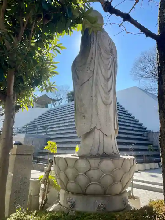 五百羅漢寺の{uncategorized: "未分類", other: "その他", undefined: "問題あり", building: "その他建物", grave: "お墓", sacred_gate: "鳥居", guardian: "狛犬", statue: "像", buddha: "仏像", history: "歴史", nature: "自然", garden: "庭園", animal: "動物", pagoda: "塔", temizu: "手水舎", mountain_gate: "山門・神門", sanctuary: "本殿・本堂", subordinate: "末社・摂社", art: "芸術", scenery: "景色", jizo: "地蔵", ema: "絵馬", goshuin: "御朱印", omikuji: "おみくじ", items: "授与品その他", amulet: "お守り", goshuincho: "御朱印帳", eats: "食事", festival: "お祭り", votive_dance: "神楽", shichigosan: "七五三参", wedding: "結婚式", experience: "体験その他", initially: "初詣", around: "周辺", anti_infection: "感染症対策"}