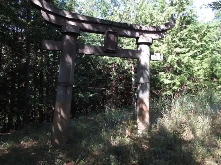 苗敷山 穂見神社 奥宮(山梨県)