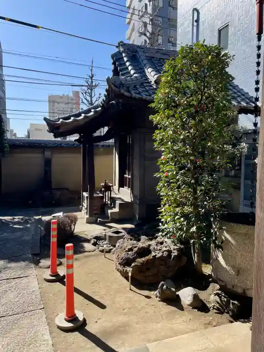 浩妙寺の{uncategorized: "未分類", other: "その他", undefined: "問題あり", building: "その他建物", grave: "お墓", sacred_gate: "鳥居", guardian: "狛犬", statue: "像", buddha: "仏像", history: "歴史", nature: "自然", garden: "庭園", animal: "動物", pagoda: "塔", temizu: "手水舎", mountain_gate: "山門・神門", sanctuary: "本殿・本堂", subordinate: "末社・摂社", art: "芸術", scenery: "景色", jizo: "地蔵", ema: "絵馬", goshuin: "御朱印", omikuji: "おみくじ", items: "授与品その他", amulet: "お守り", goshuincho: "御朱印帳", eats: "食事", festival: "お祭り", votive_dance: "神楽", shichigosan: "七五三参", wedding: "結婚式", experience: "体験その他", initially: "初詣", around: "周辺", anti_infection: "感染症対策"}