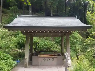 忉利天上寺の手水舎