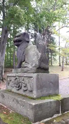 神居神社の狛犬