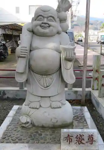 五所神社の像