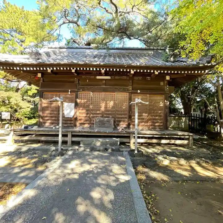 葛飾神社の本殿・本堂
