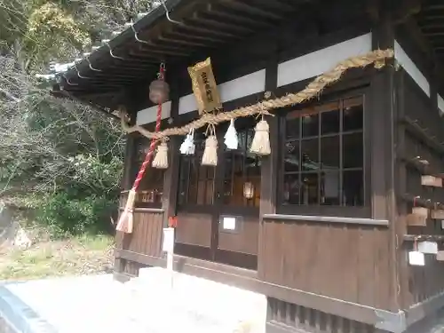 宇部護国神社の本殿