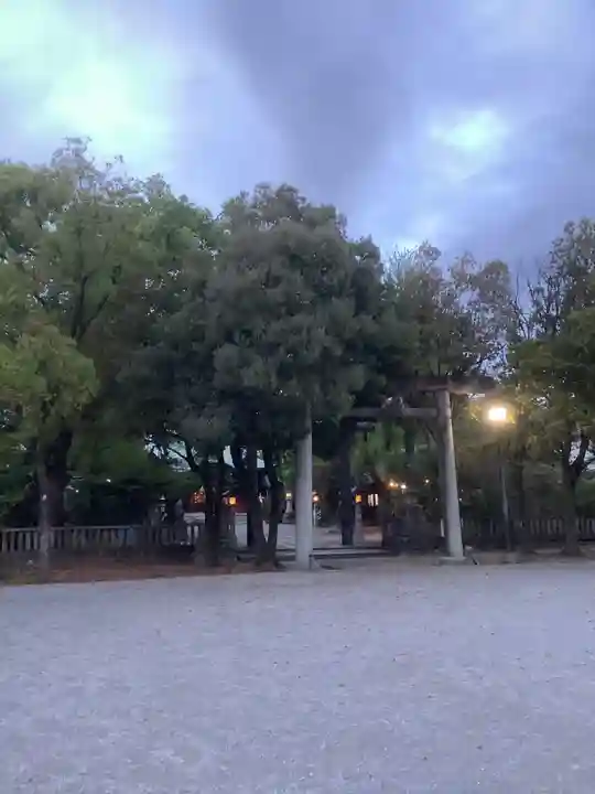 溝旗神社(肇國神社)の鳥居