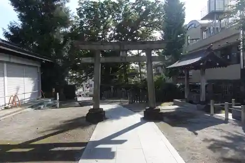 白山神社の鳥居