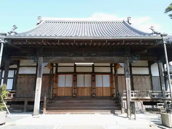 雲沢寺の本殿・本堂