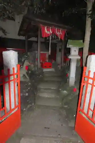 三囲神社の末社