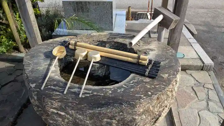 護国寺の手水舎