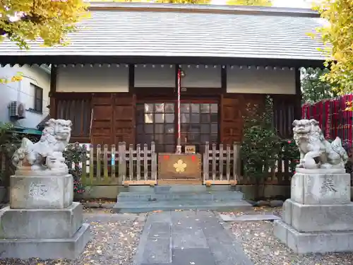 諏訪神社の本殿・本堂