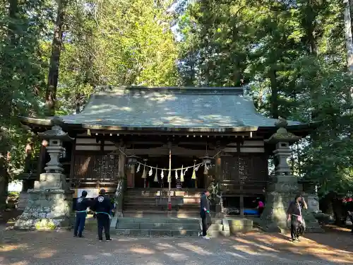 須須岐水神社の{uncategorized: "未分類", other: "その他", undefined: "問題あり", building: "その他建物", grave: "お墓", sacred_gate: "鳥居", guardian: "狛犬", statue: "像", buddha: "仏像", history: "歴史", nature: "自然", garden: "庭園", animal: "動物", pagoda: "塔", temizu: "手水舎", mountain_gate: "山門・神門", sanctuary: "本殿・本堂", subordinate: "末社・摂社", art: "芸術", scenery: "景色", jizo: "地蔵", ema: "絵馬", goshuin: "御朱印", omikuji: "おみくじ", items: "授与品その他", amulet: "お守り", goshuincho: "御朱印帳", eats: "食事", festival: "お祭り", votive_dance: "神楽", shichigosan: "七五三参", wedding: "結婚式", experience: "体験その他", initially: "初詣", around: "周辺", anti_infection: "感染症対策"}