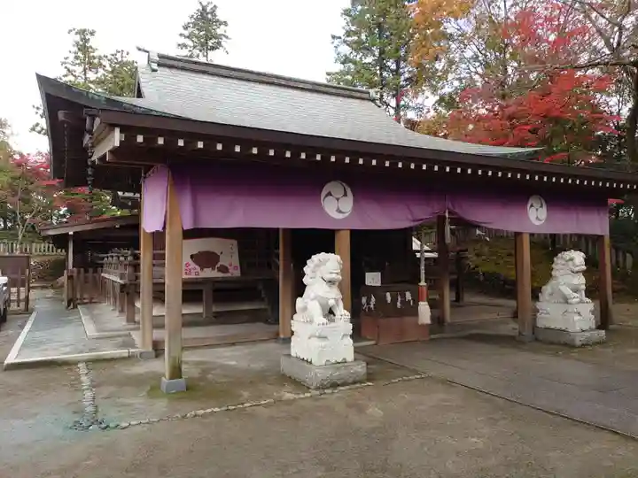 唐澤山神社の本殿・本堂