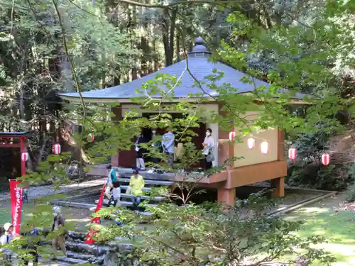 安楽寺釈迦堂(滋賀県)