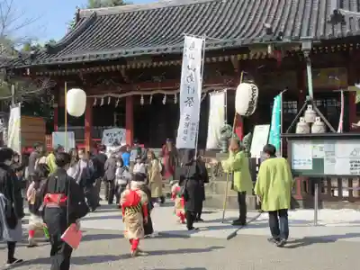 浅草神社のお祭り