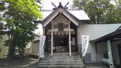 星置神社の本殿