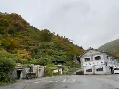 湯殿山神社（出羽三山神社）の周辺