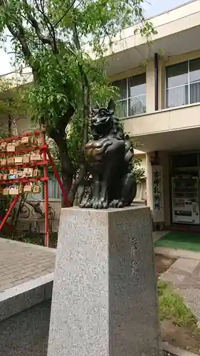 稲毛神社の狛犬