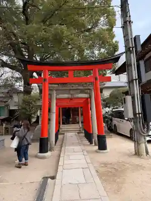 藤森神社の{uncategorized: "未分類", other: "その他", undefined: "問題あり", building: "その他建物", grave: "お墓", sacred_gate: "鳥居", guardian: "狛犬", statue: "像", buddha: "仏像", history: "歴史", nature: "自然", garden: "庭園", animal: "動物", pagoda: "塔", temizu: "手水舎", mountain_gate: "山門・神門", sanctuary: "本殿・本堂", subordinate: "末社・摂社", art: "芸術", scenery: "景色", jizo: "地蔵", ema: "絵馬", goshuin: "御朱印", omikuji: "おみくじ", items: "授与品その他", amulet: "お守り", goshuincho: "御朱印帳", eats: "食事", festival: "お祭り", votive_dance: "神楽", shichigosan: "七五三参", wedding: "結婚式", experience: "体験その他", initially: "初詣", around: "周辺", anti_infection: "感染症対策"}