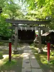 四合稲荷神社の鳥居