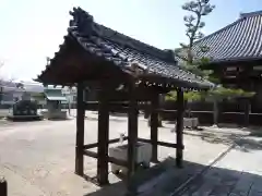 勅願院 観音寺の手水