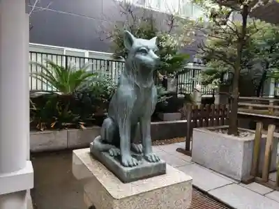 宮益御嶽神社の狛犬