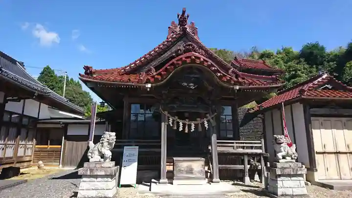 御嶽神社の本殿・本堂