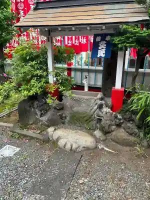 王森稲荷神社の{uncategorized: "未分類", other: "その他", undefined: "問題あり", building: "その他建物", grave: "お墓", sacred_gate: "鳥居", guardian: "狛犬", statue: "像", buddha: "仏像", history: "歴史", nature: "自然", garden: "庭園", animal: "動物", pagoda: "塔", temizu: "手水舎", mountain_gate: "山門・神門", sanctuary: "本殿・本堂", subordinate: "末社・摂社", art: "芸術", scenery: "景色", jizo: "地蔵", ema: "絵馬", goshuin: "御朱印", omikuji: "おみくじ", items: "授与品その他", amulet: "お守り", goshuincho: "御朱印帳", eats: "食事", festival: "お祭り", votive_dance: "神楽", shichigosan: "七五三参", wedding: "結婚式", experience: "体験その他", initially: "初詣", around: "周辺", anti_infection: "感染症対策"}