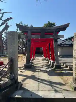 妙法稲荷神社の{uncategorized: "未分類", other: "その他", undefined: "問題あり", building: "その他建物", grave: "お墓", sacred_gate: "鳥居", guardian: "狛犬", statue: "像", buddha: "仏像", history: "歴史", nature: "自然", garden: "庭園", animal: "動物", pagoda: "塔", temizu: "手水舎", mountain_gate: "山門・神門", sanctuary: "本殿・本堂", subordinate: "末社・摂社", art: "芸術", scenery: "景色", jizo: "地蔵", ema: "絵馬", goshuin: "御朱印", omikuji: "おみくじ", items: "授与品その他", amulet: "お守り", goshuincho: "御朱印帳", eats: "食事", festival: "お祭り", votive_dance: "神楽", shichigosan: "七五三参", wedding: "結婚式", experience: "体験その他", initially: "初詣", around: "周辺", anti_infection: "感染症対策"}