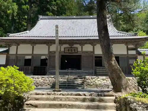 宝慶寺の本殿・本堂