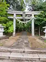間々田八幡宮の鳥居