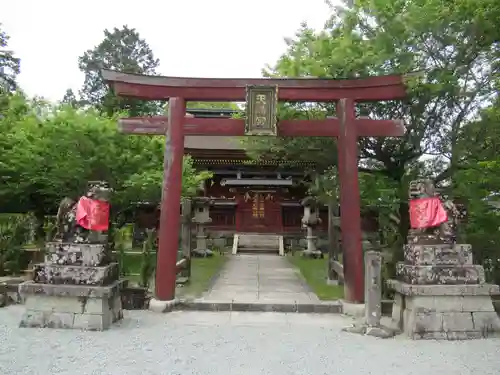 金峯山寺の鳥居