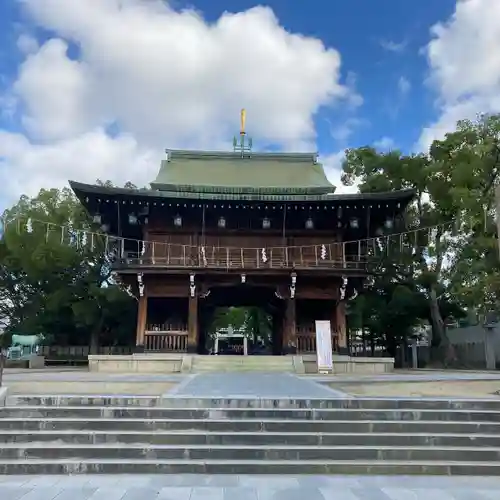 石切劔箭神社の山門