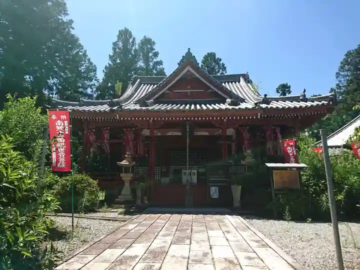 勝利寺の本殿・本堂
