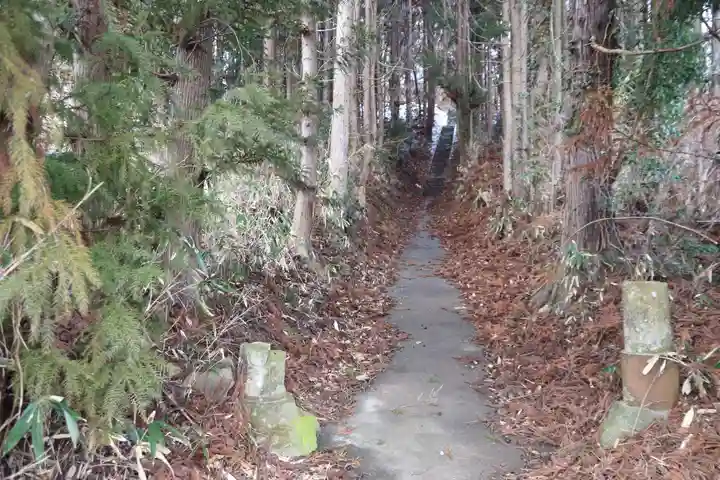 石上神社の景色