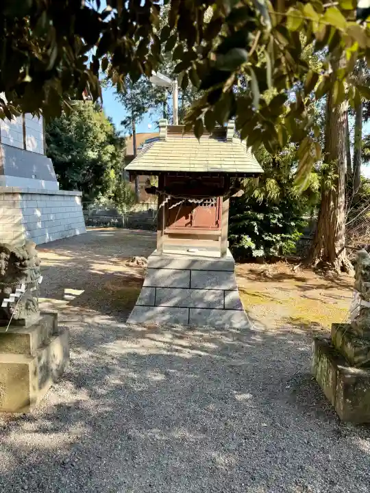 大沼神社の{uncategorized: "未分類", other: "その他", undefined: "問題あり", building: "その他建物", grave: "お墓", sacred_gate: "鳥居", guardian: "狛犬", statue: "像", buddha: "仏像", history: "歴史", nature: "自然", garden: "庭園", animal: "動物", pagoda: "塔", temizu: "手水舎", mountain_gate: "山門・神門", sanctuary: "本殿・本堂", subordinate: "末社・摂社", art: "芸術", scenery: "景色", jizo: "地蔵", ema: "絵馬", goshuin: "御朱印", omikuji: "おみくじ", items: "授与品その他", amulet: "お守り", goshuincho: "御朱印帳", eats: "食事", festival: "お祭り", votive_dance: "神楽", shichigosan: "七五三参", wedding: "結婚式", experience: "体験その他", initially: "初詣", around: "周辺", anti_infection: "感染症対策"}