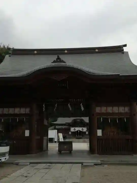 須賀神社の山門・神門