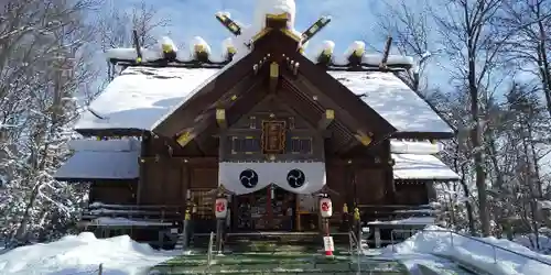 旭川神社の本殿・本堂