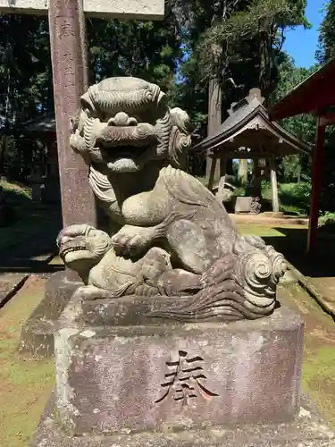 八幡神社の狛犬