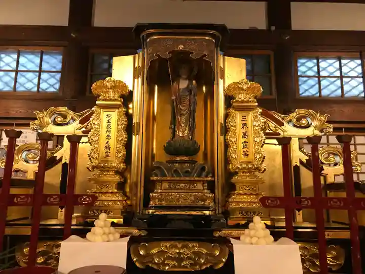 高龍寺の本殿・本堂