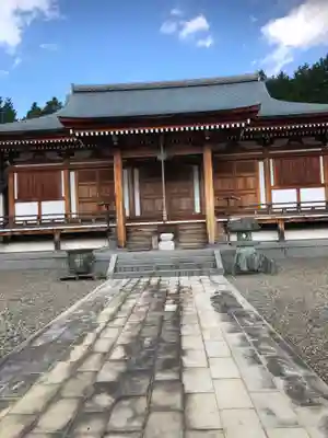 東海寺の本殿・本堂