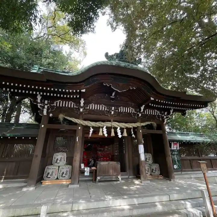 堤治神社の{uncategorized: "未分類", other: "その他", undefined: "問題あり", building: "その他建物", grave: "お墓", sacred_gate: "鳥居", guardian: "狛犬", statue: "像", buddha: "仏像", history: "歴史", nature: "自然", garden: "庭園", animal: "動物", pagoda: "塔", temizu: "手水舎", mountain_gate: "山門・神門", sanctuary: "本殿・本堂", subordinate: "末社・摂社", art: "芸術", scenery: "景色", jizo: "地蔵", ema: "絵馬", goshuin: "御朱印", omikuji: "おみくじ", items: "授与品その他", amulet: "お守り", goshuincho: "御朱印帳", eats: "食事", festival: "お祭り", votive_dance: "神楽", shichigosan: "七五三参", wedding: "結婚式", experience: "体験その他", initially: "初詣", around: "周辺", anti_infection: "感染症対策"}