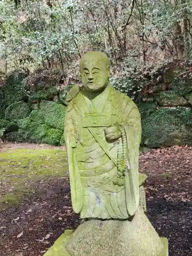 太山寺の像