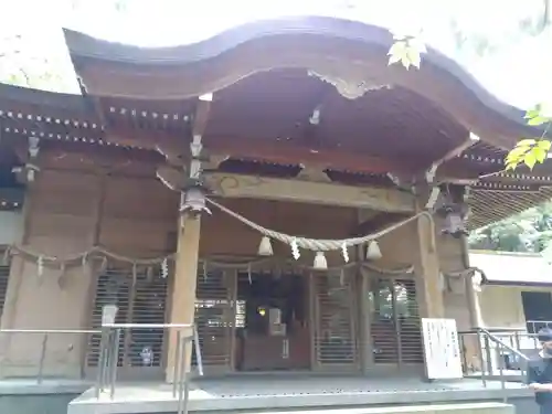 須須神社の本殿