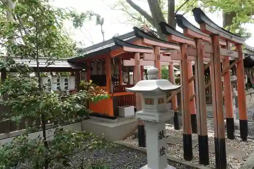 羽束師坐高御産日神社の末社・摂社